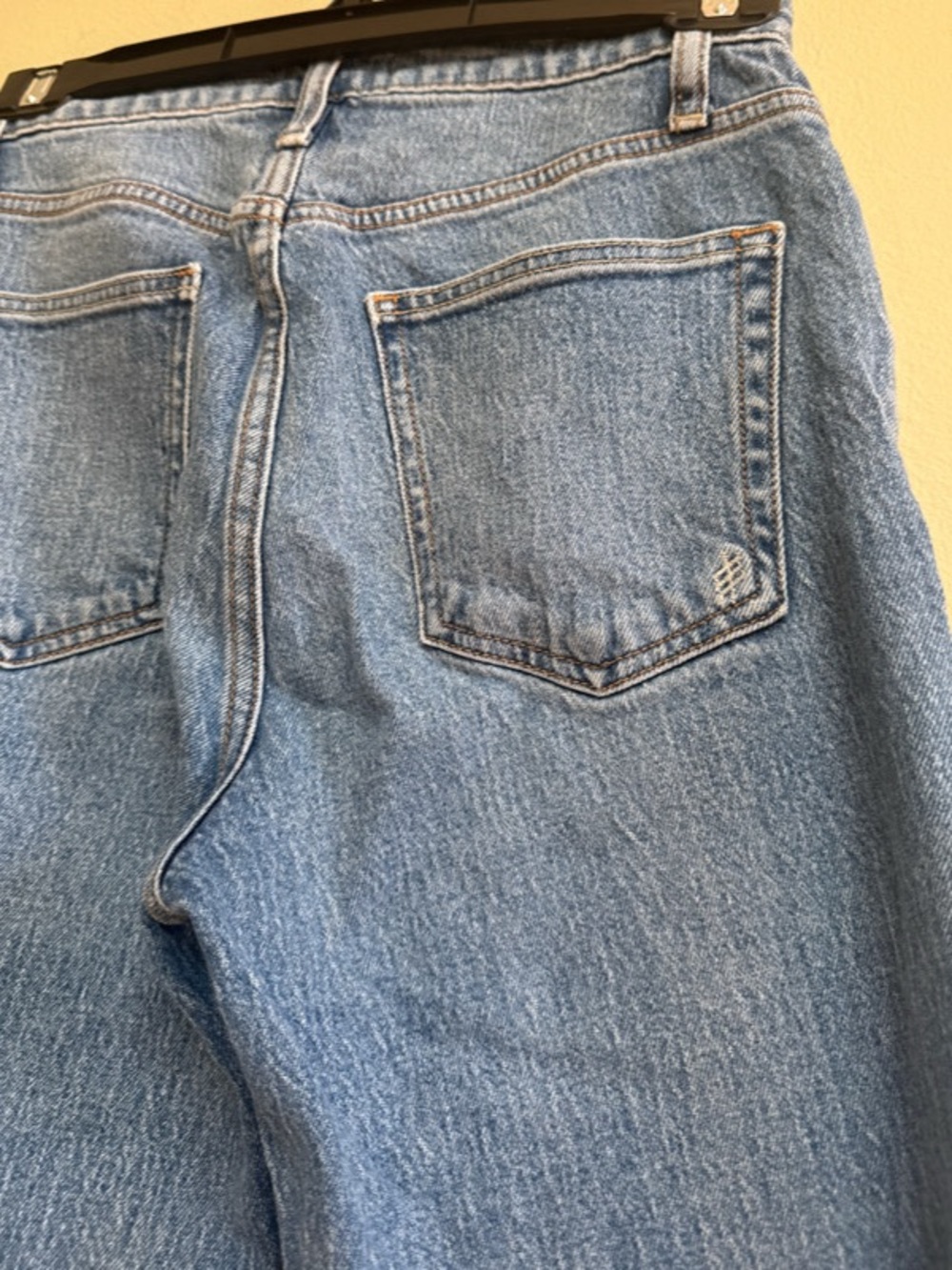 High Rise Mom Jeans - Picture 5 of 7